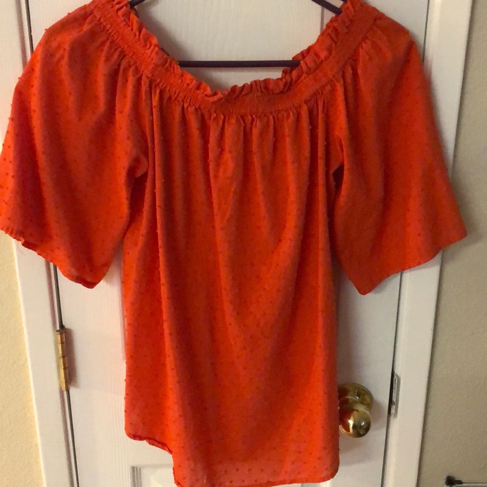 H&M red blouse